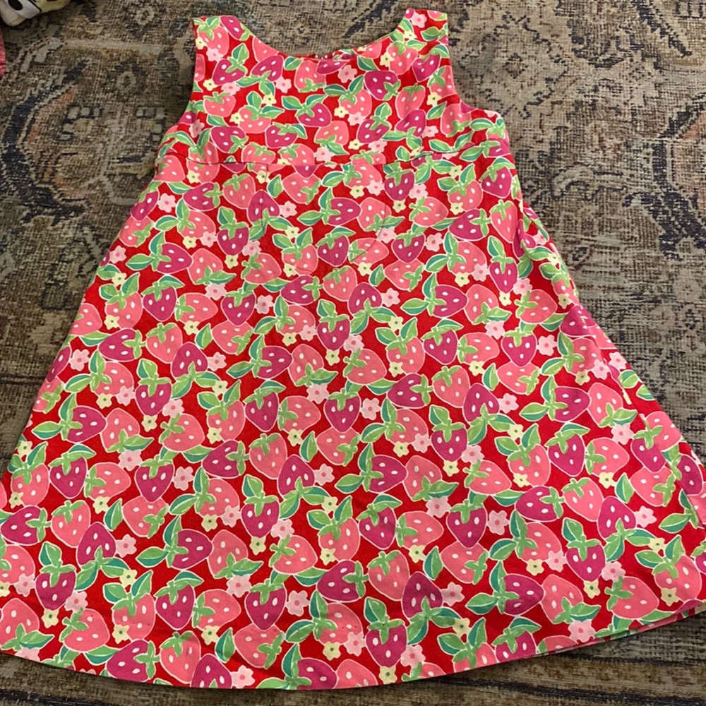 LILLY PULITZER GIRL’S STRAWBERRY SUMMER DRESS SZ 4
